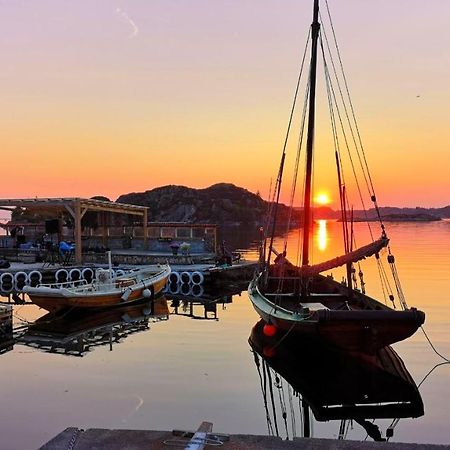 Kobbaneset Hk - Tett Pa Havet - Bekkjarvik Apartman Kültér fotó