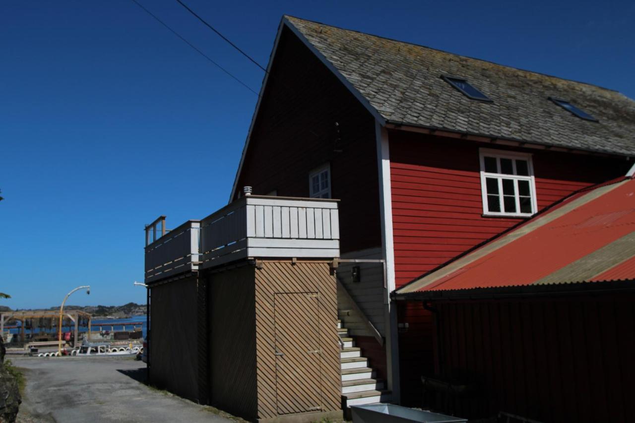Kobbaneset Hk - Tett Pa Havet - Bekkjarvik Apartman Kültér fotó